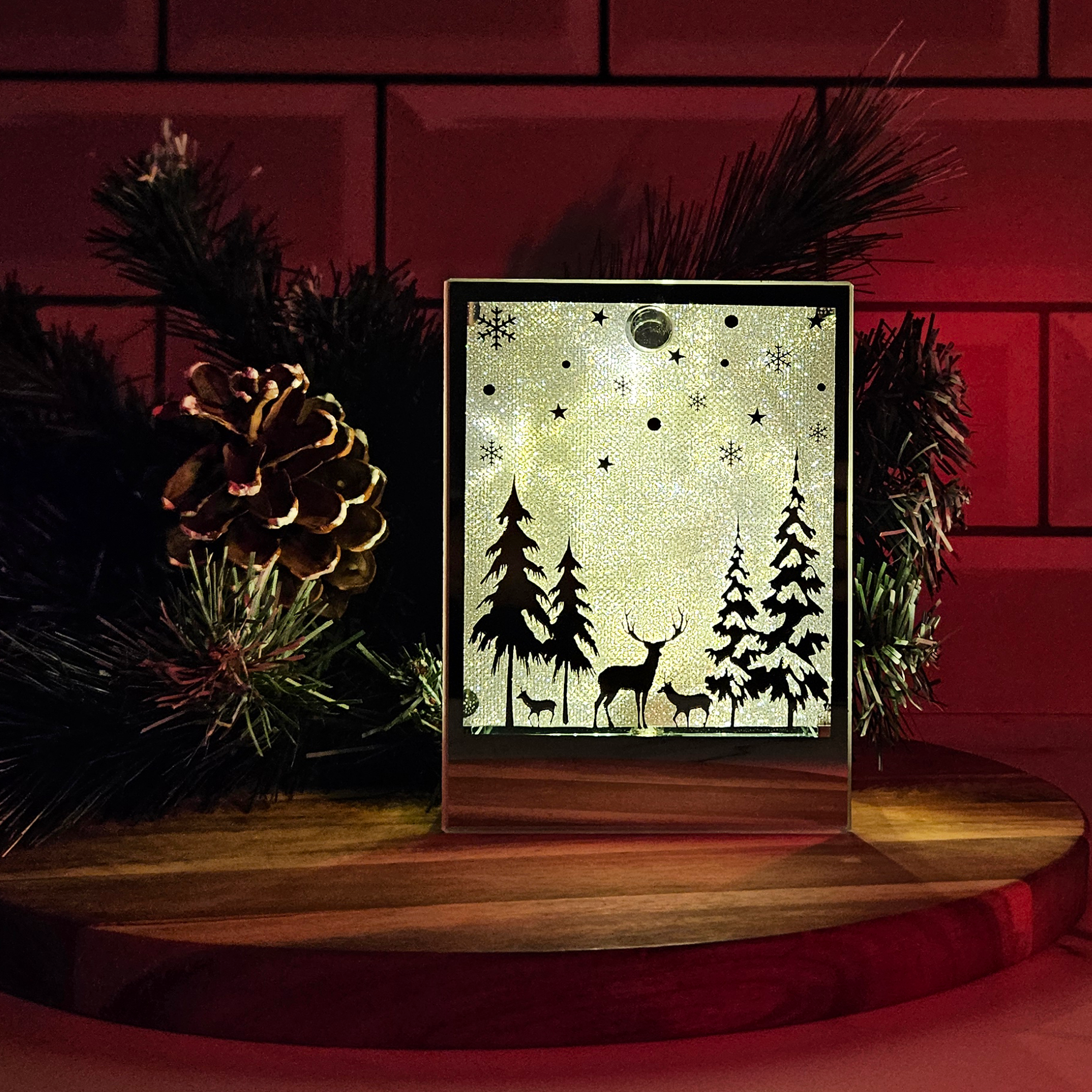 Gleneagles Shimmer Scapes Christmas LED's - Stag Family