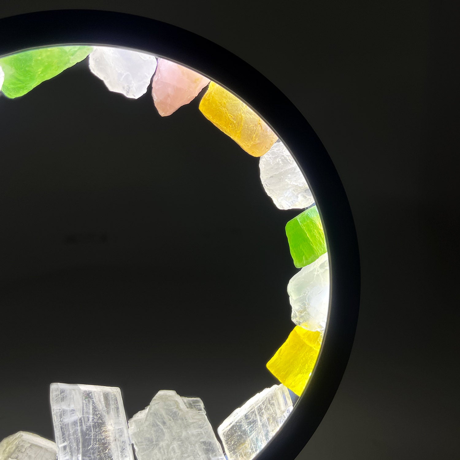 Gleneagles - Circle Earth LED Lamp - Mixed Minerals