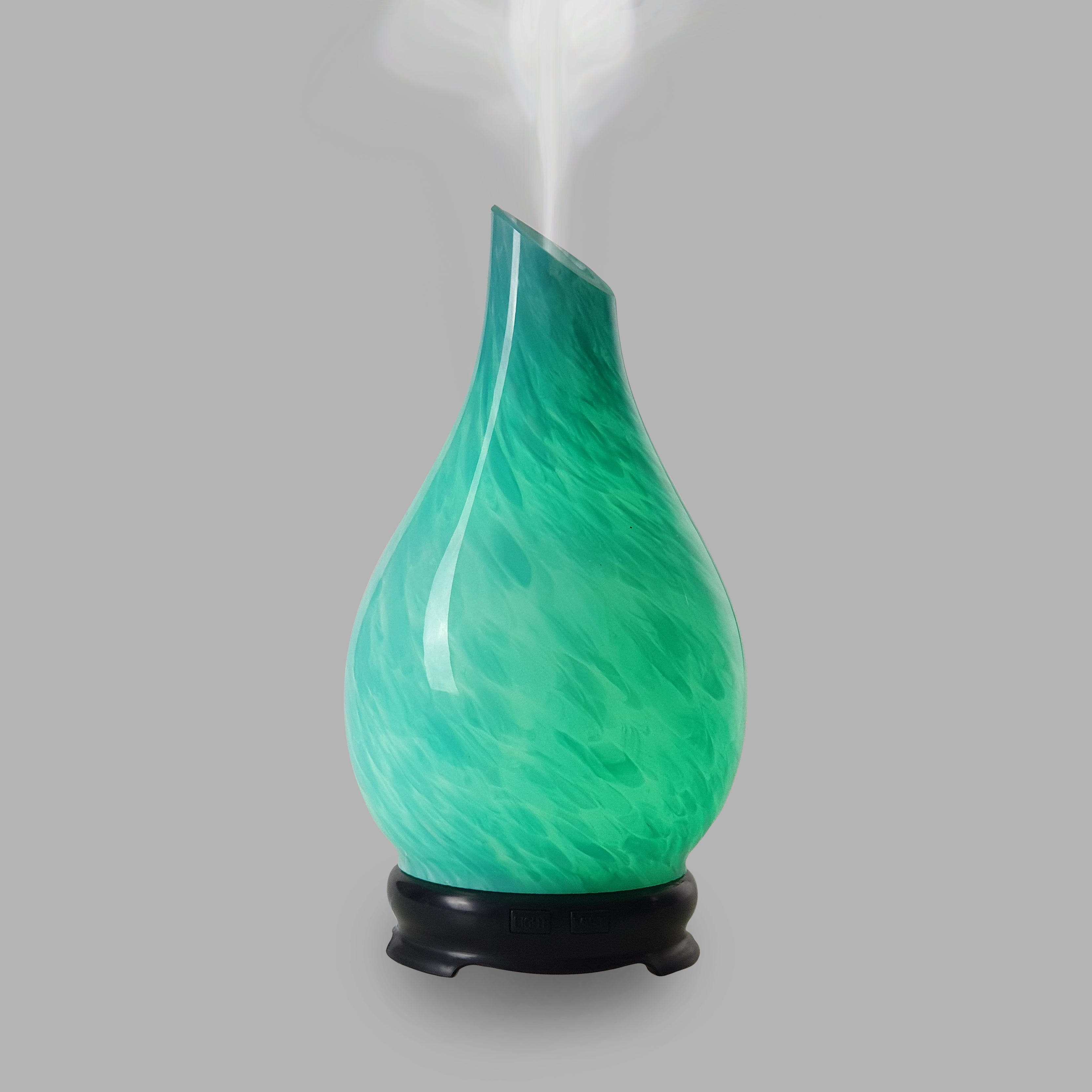 Perfect for the lovers of the ocean, this aromatherapy diffuser engulfs your room in blue as it reflects the beauty of the ocean.  