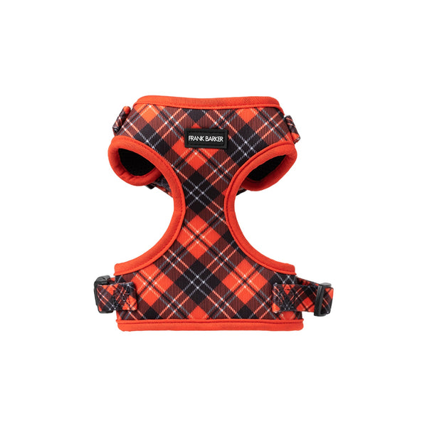 Available in 3 sizes, this cute, stylish tartan harness is the perfect new accessory for your beloved pet. With a shape that is designed to provide chest support in fabrics that won’t irritate the legs or belly, harnesses are a must-have for puppies and larger breed dogs in reducing unnecessary pressure on their necks and backs.
